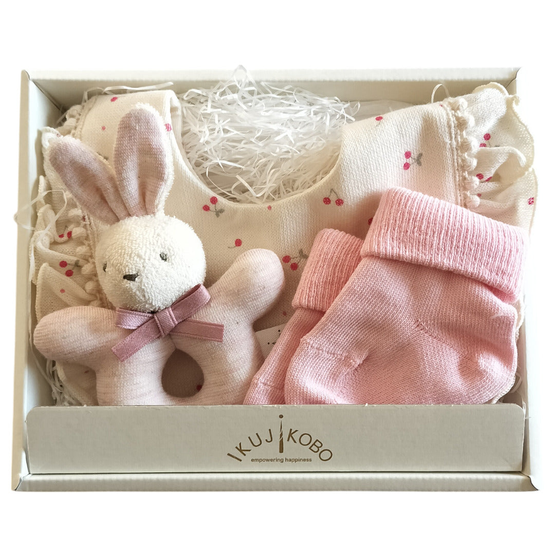 No.410009 スタイ・ソックス・ラトルギフトセット（BOX入）