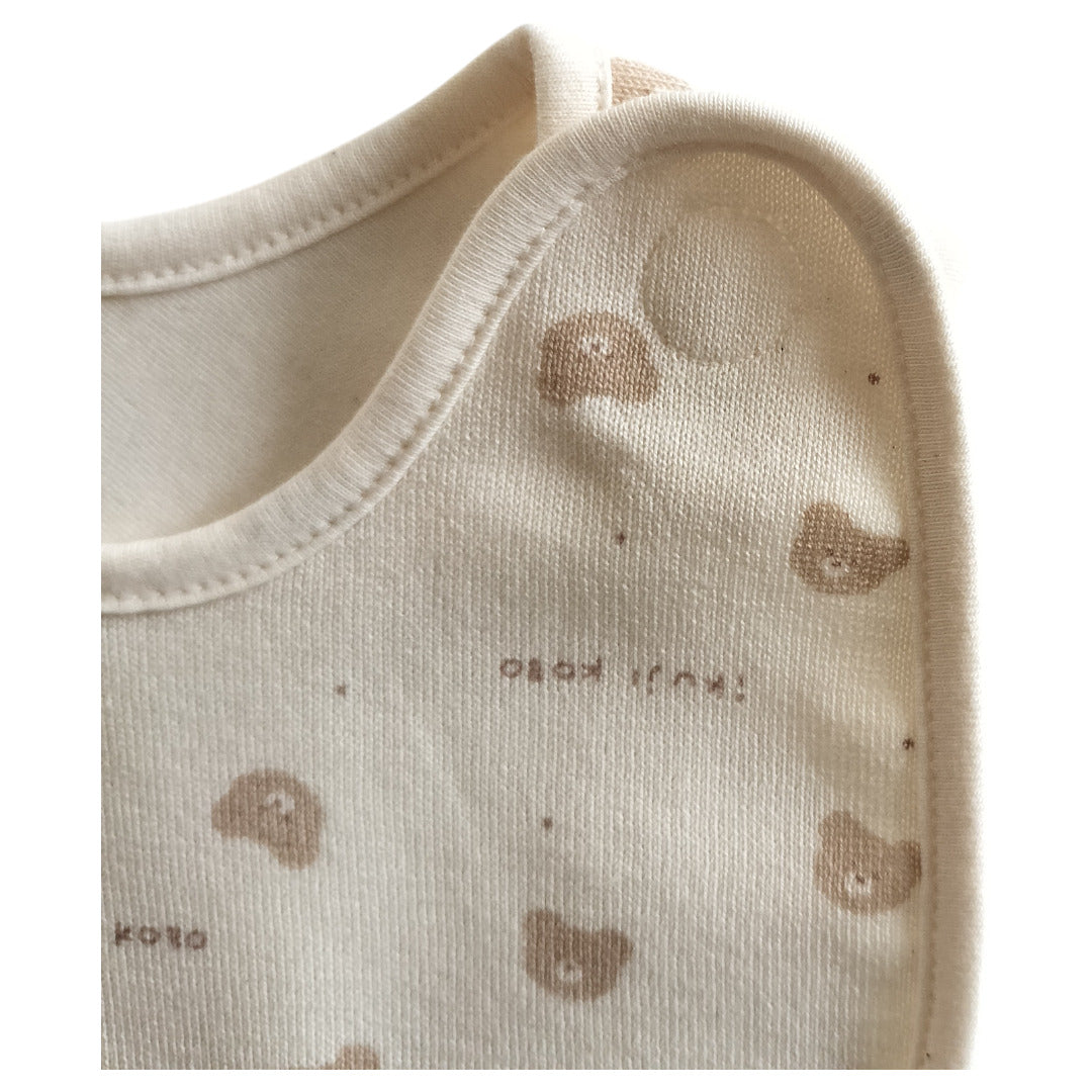 No.422907/クマ柄スタイ（吊天竺・オーガニックコットン使用）