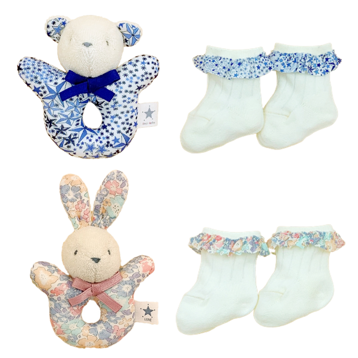 No.368509/ラトル＆ソックスベビーギフトセット(リバティ)